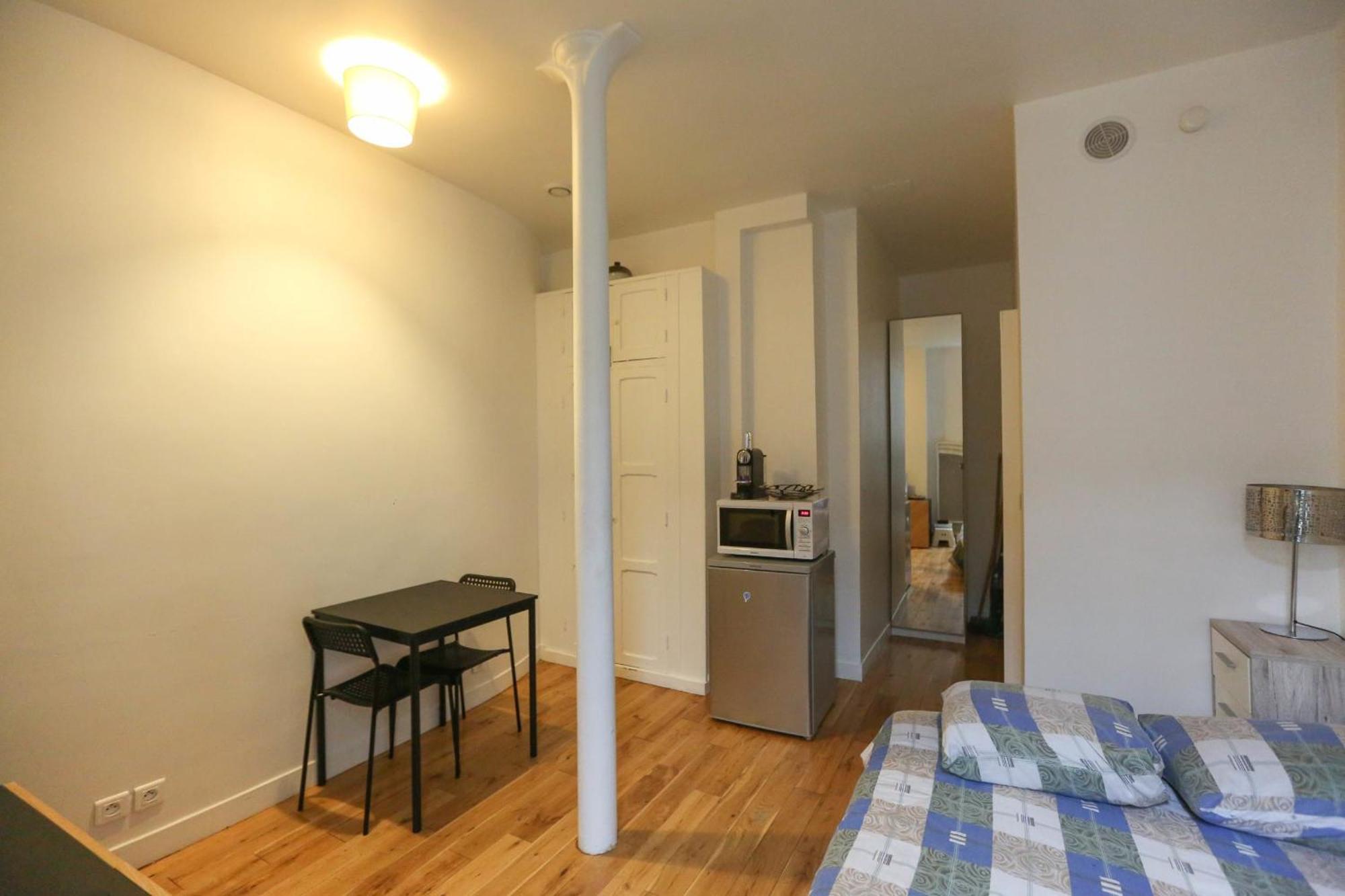 Nice And Comfortable Studio Apartment Paris Dış mekan fotoğraf
